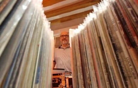 Bar à Vinyles anniversaire Normandie – platines vinyle soirée privée Universal DJ