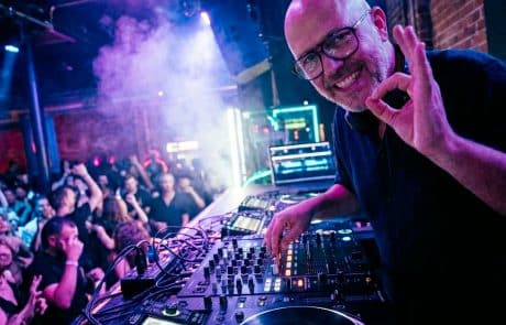 DJ anniversaire Normandie – soirée clubbing animation Universal DJ Caen Rouen